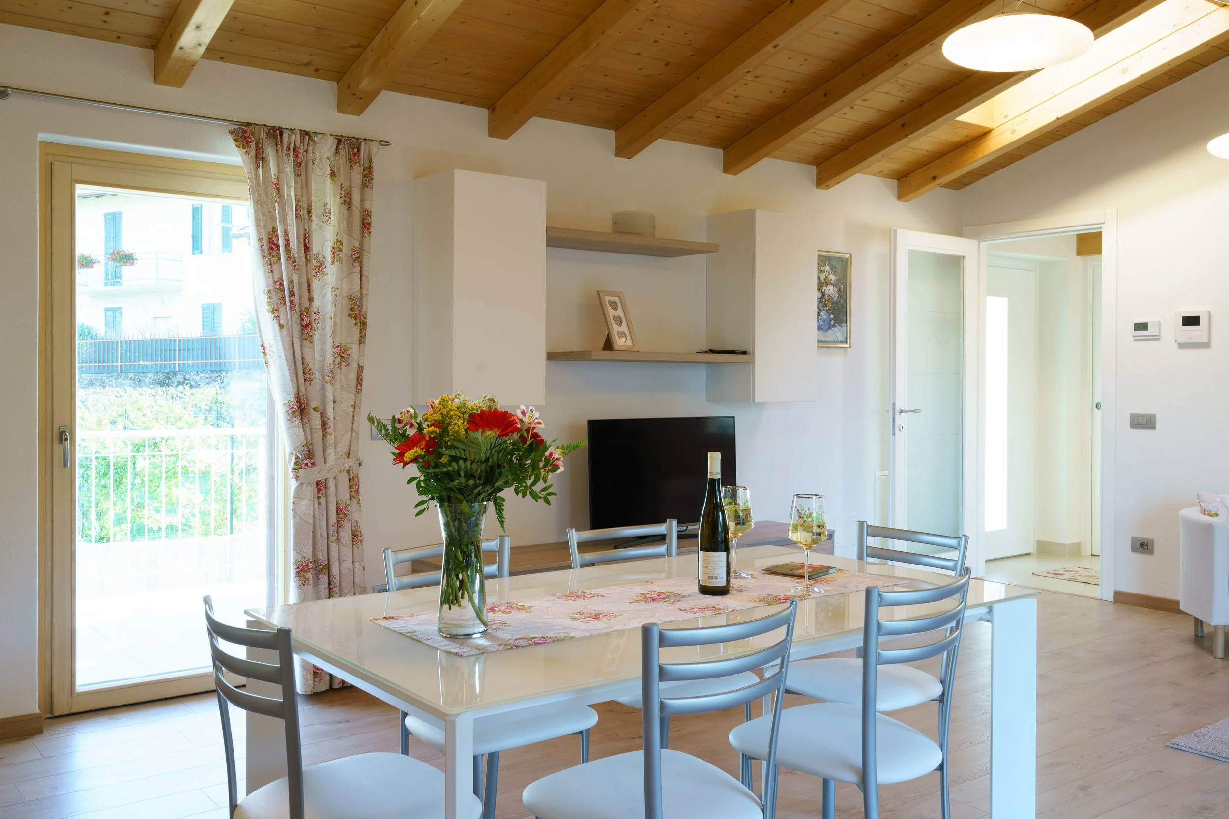 Interior view towards the terrace doors