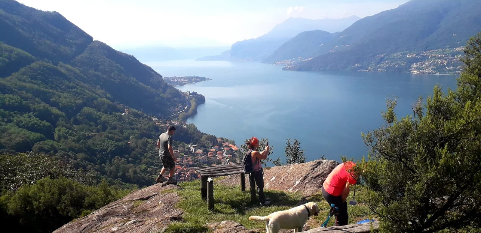 Walkers on the Viandante Trail above Lake Como